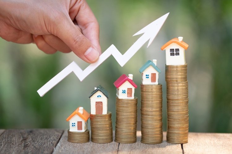 Best Strategies for Real Estate Investors in 2024