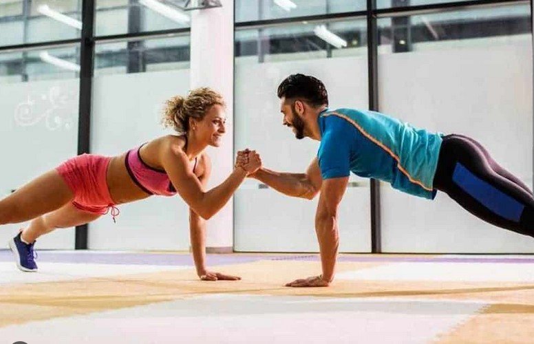 couple working out