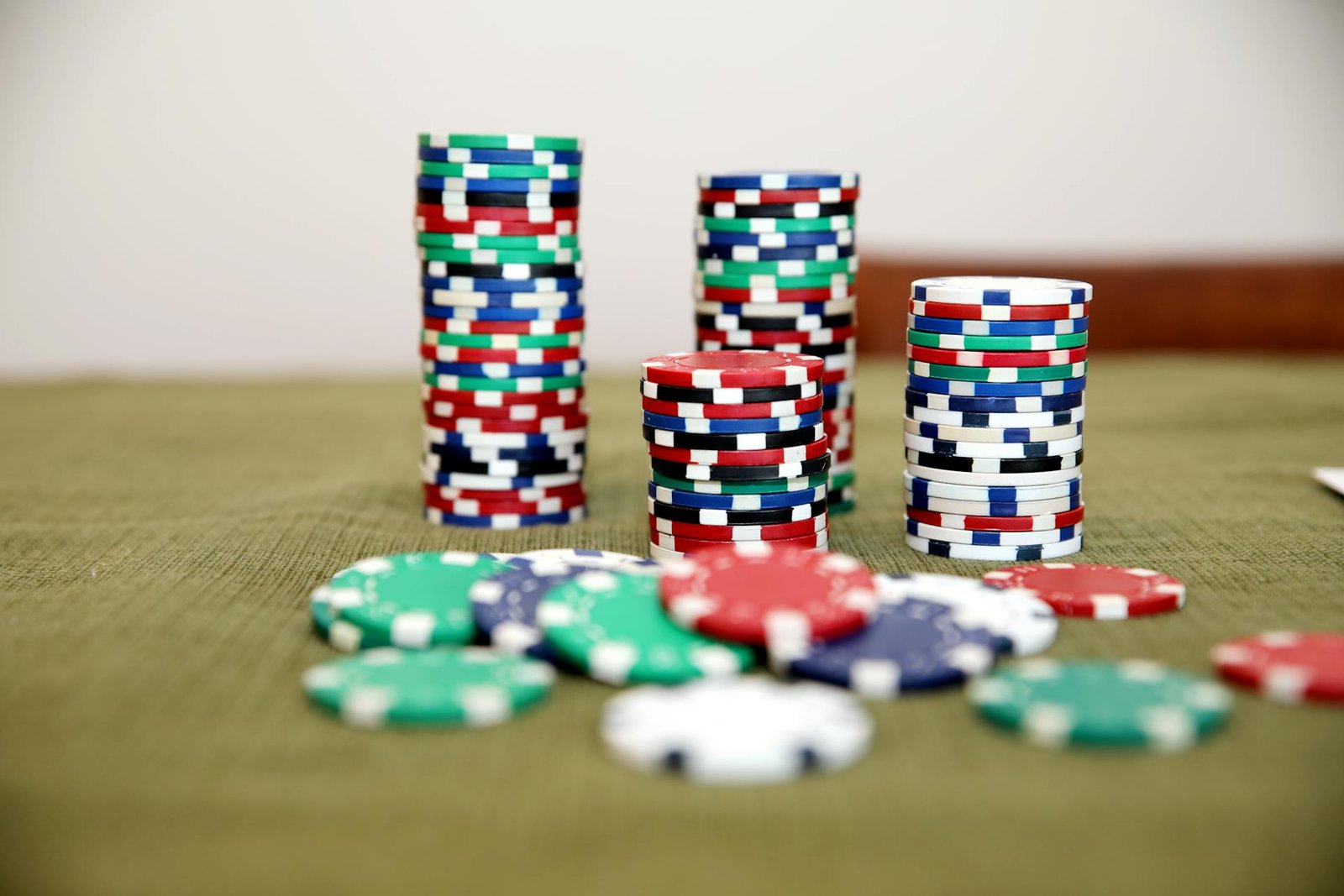 King Johnnie Casino Australia Review: Fast Withdrawal Virtual Sports
